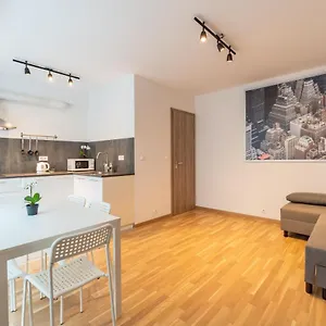 Brand New Two #26 With Free Secure Parking Close To Center Praga