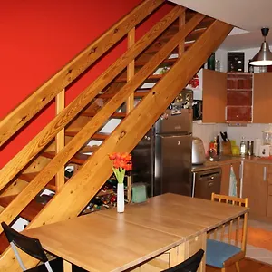 Apartment Sunny Two-story Kyje, Prague